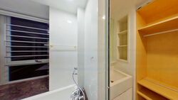 De Royale (D12), Condominium #460520261